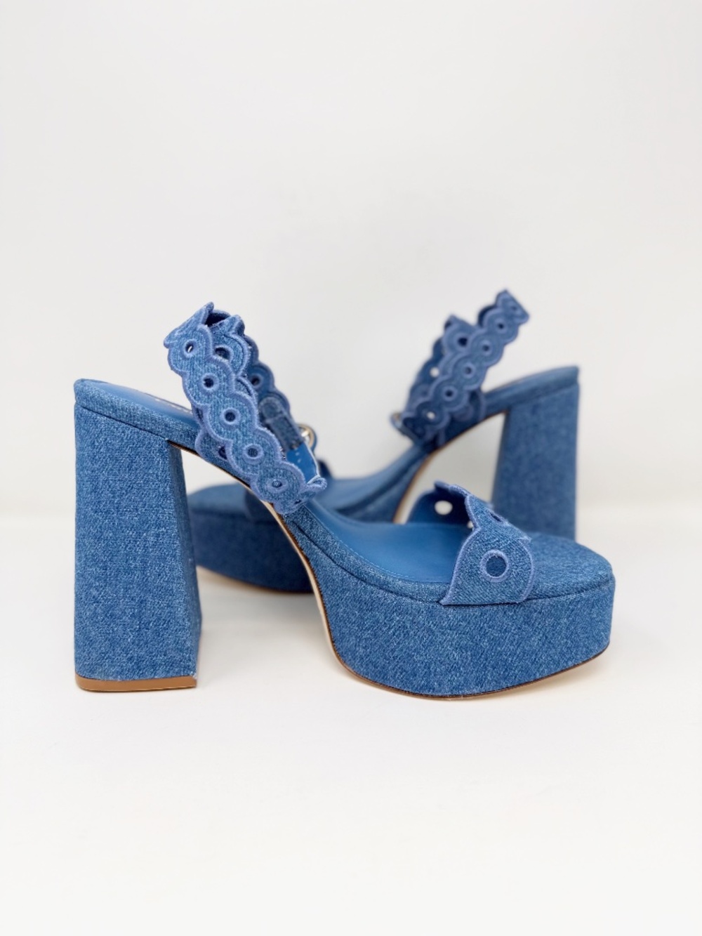 New Larroude Dolly Broderie Sandal In Blue Stoned Denim Sz 9.5 - Picture 11 of 12